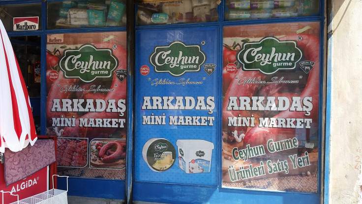 Arkadaş Mini Market www.arazreklam.com